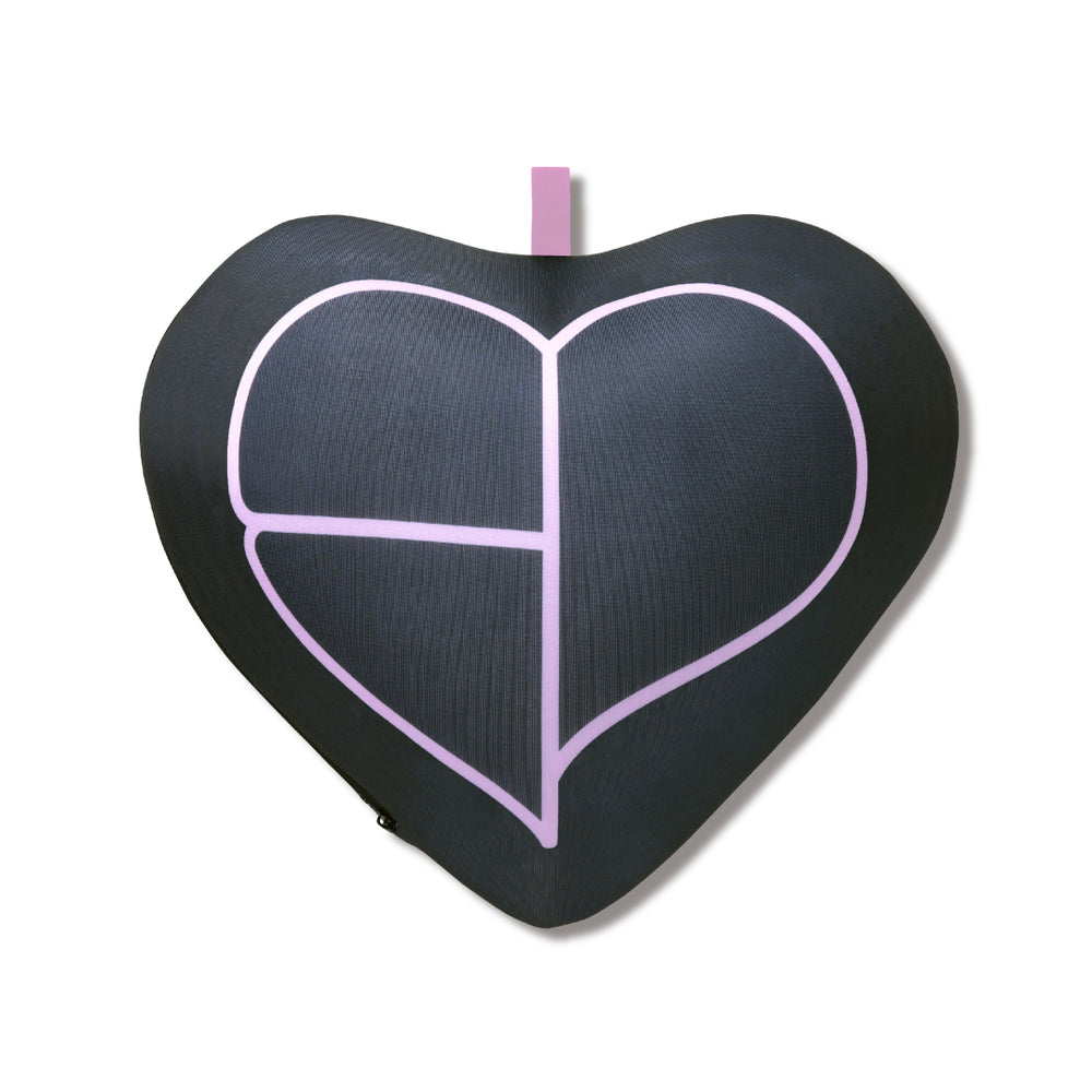 
                  
                    ネックピロークッション -MONOGRAM-（BLACK）
                  
                