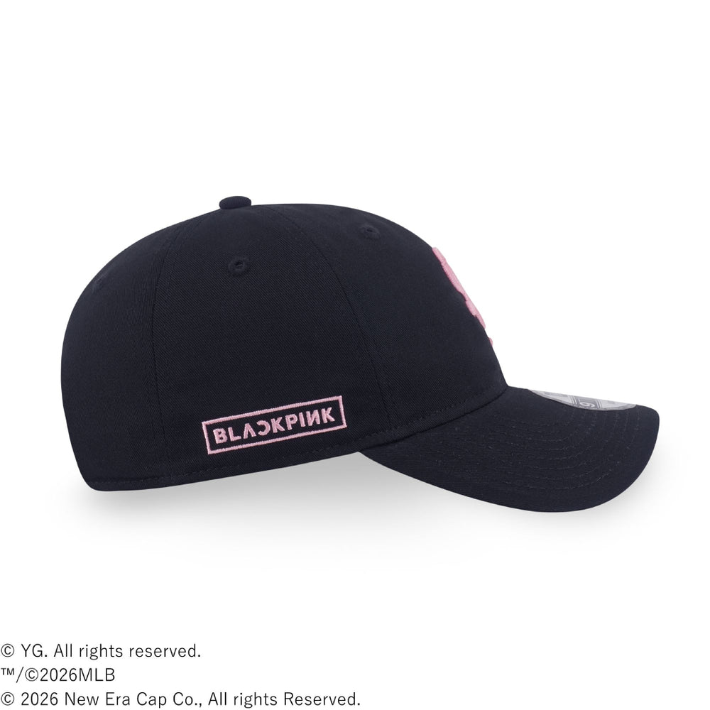 920 BLACKPINK X MLB CHIWHI BLACK – YGEX OFFICIAL SHOP