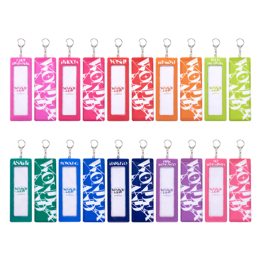 4カットキーホルダー（PARK JEONG WOO） – YGEX OFFICIAL SHOP