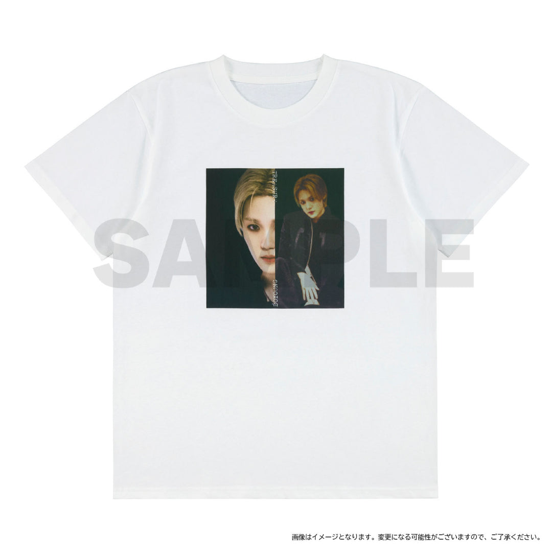 [THE STAGE]PHOTO Tシャツ（DOYOUNG・WHITE/UNISEX）