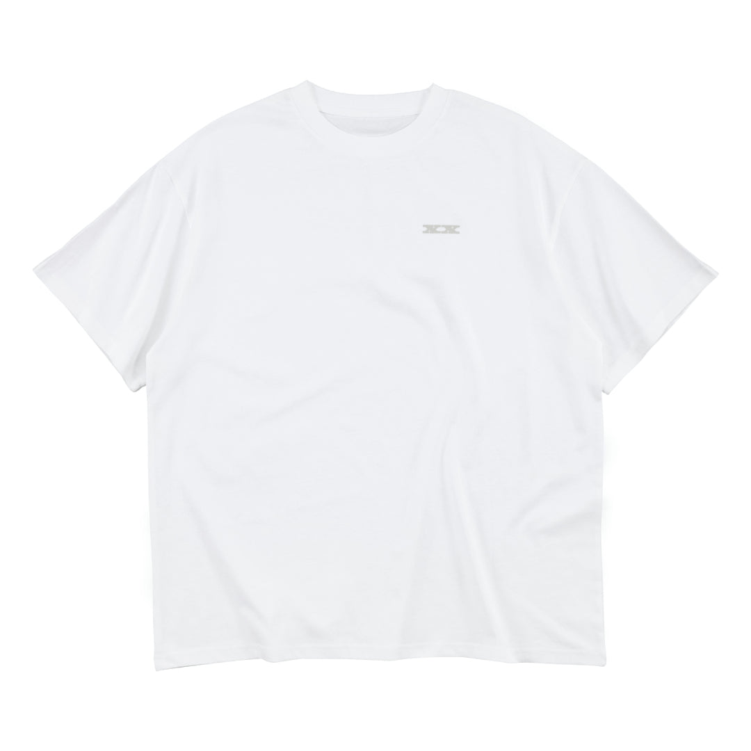 
                  
                    【REVIVAL】オーバーサイズTシャツ (WHITE)
                  
                
