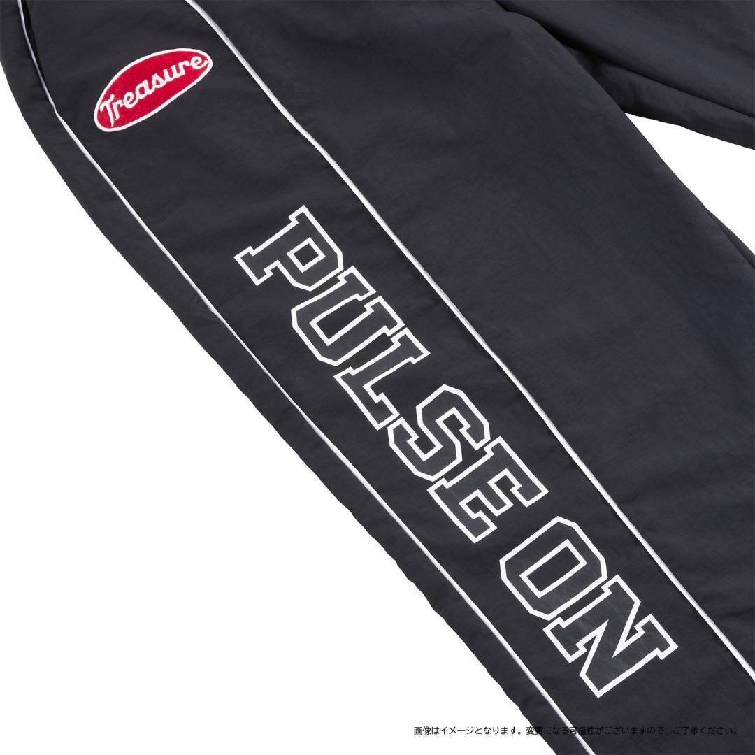 
                  
                    トラックパンツ（BLACK）
                  
                